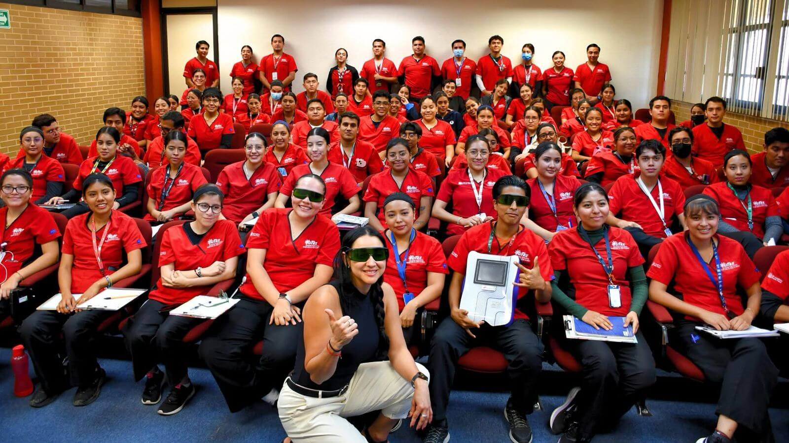 Formacion Laserterapia ASA en Universidad Tecnológica Emiliano Zapata - Mexico